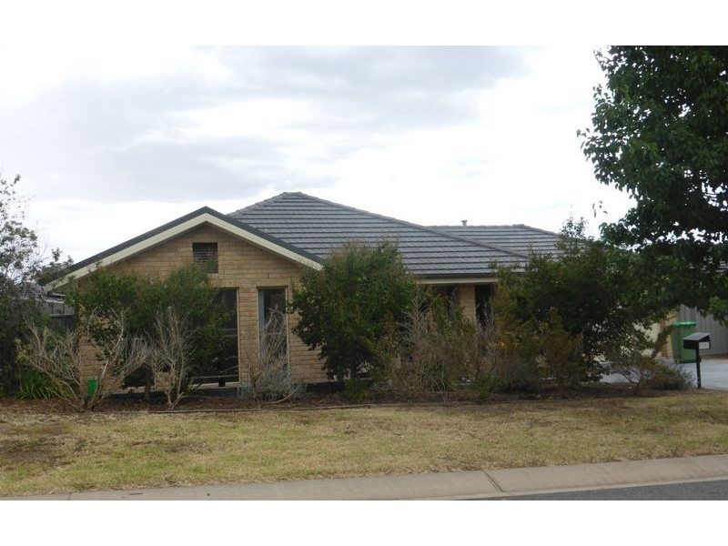 14 Warbler Street, Thurgoona NSW 2640