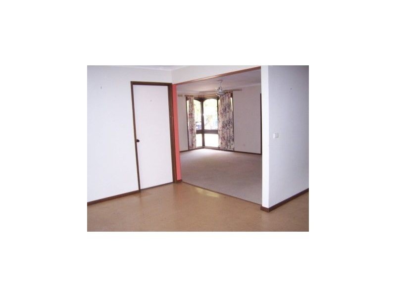 10 Eucalypt Court, Thurgoona NSW 2640