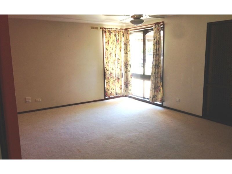 10 Eucalypt Court, Thurgoona NSW 2640