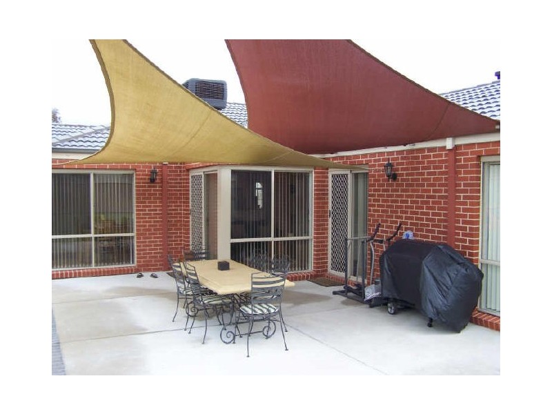 28 Cassinia Court, Thurgoona NSW 2640
