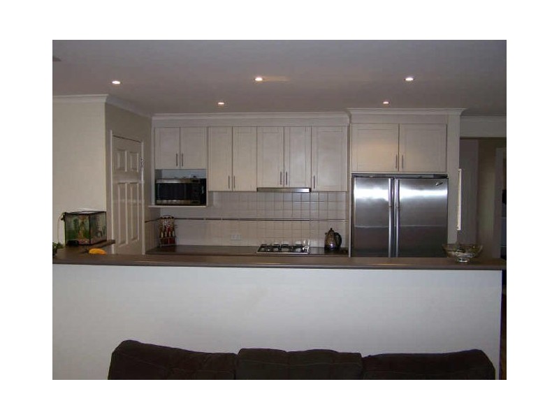 28 Cassinia Court, Thurgoona NSW 2640