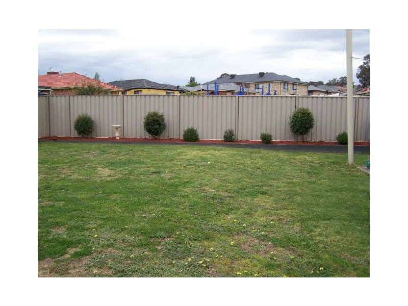 28 Cassinia Court, Thurgoona NSW 2640