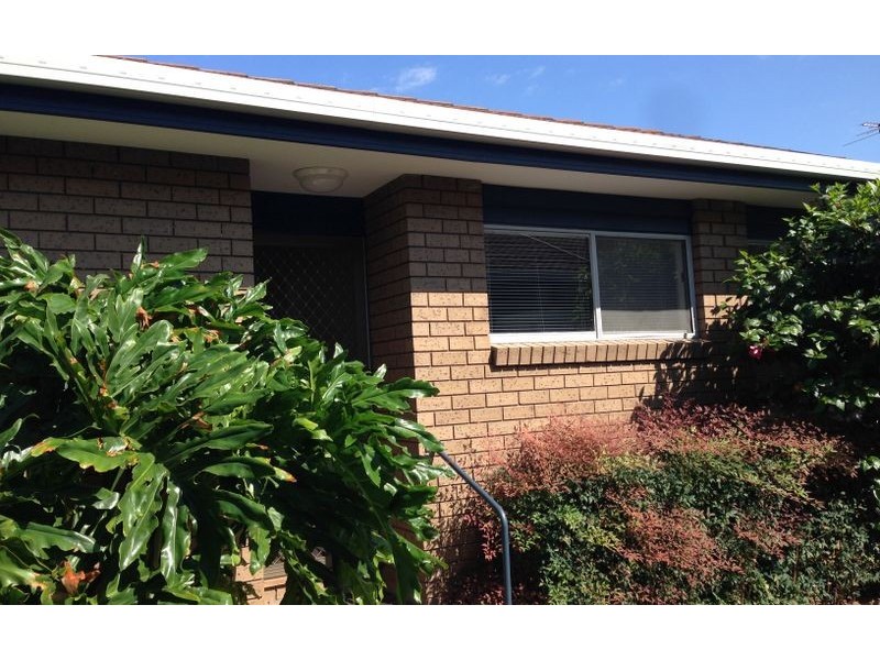 4/549 Ebden Street, Albury NSW 2640