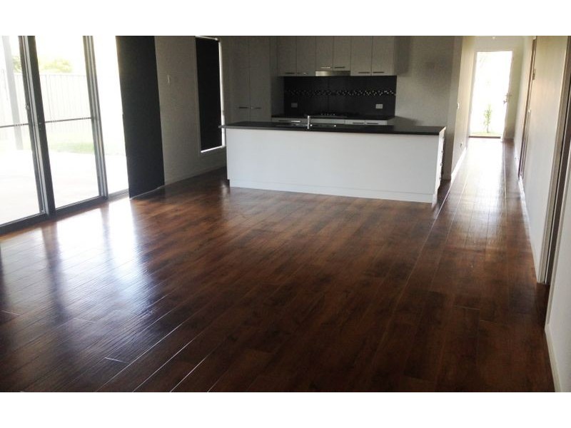 83 Oxford Drive, Thurgoona NSW 2640