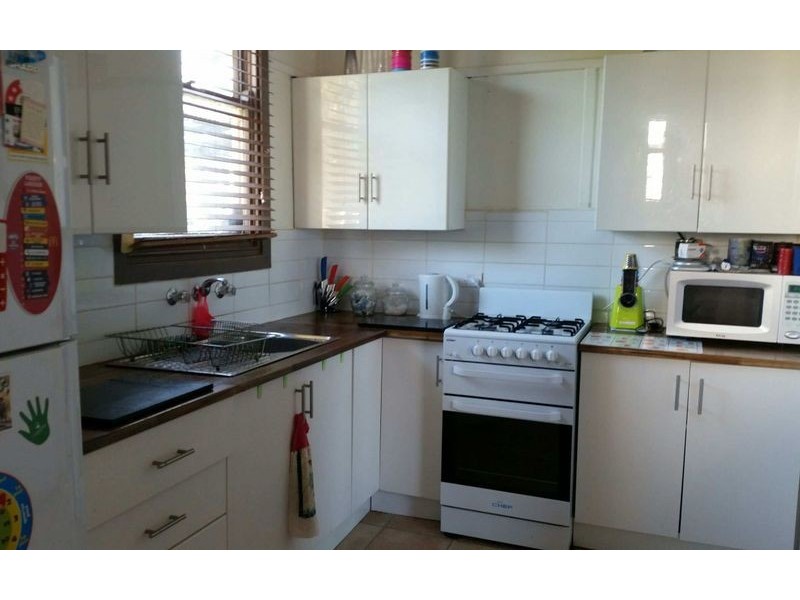 335 Curlew Crescent, North Albury NSW 2640