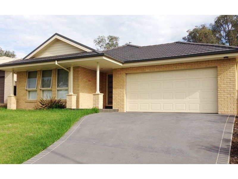 28 Redbox Drive, Thurgoona NSW 2640