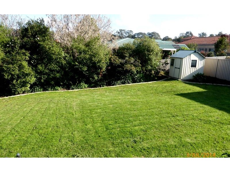 1 Gould Avenue, West Albury NSW 2640