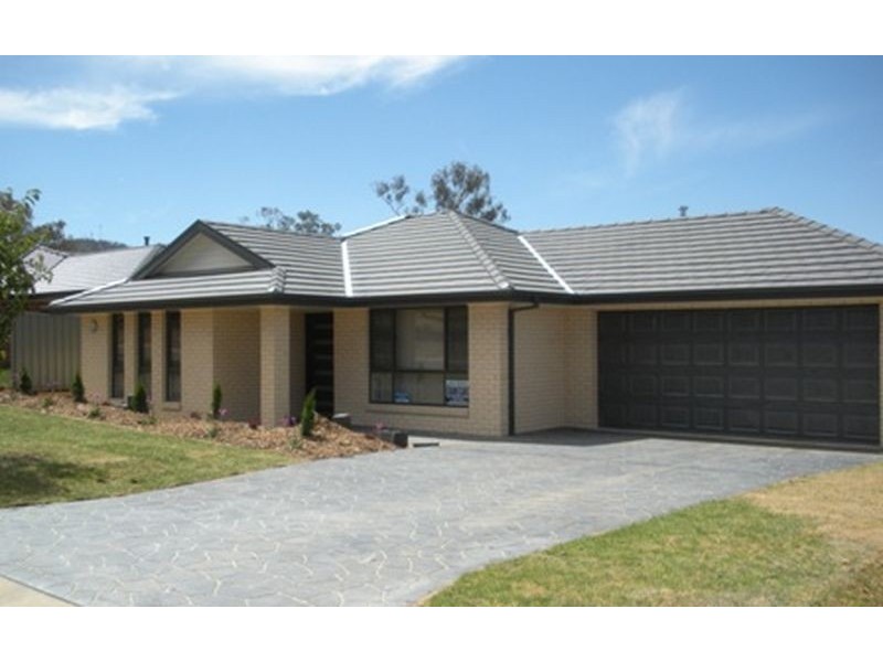 16 Warbler Street, Thurgoona NSW 2640