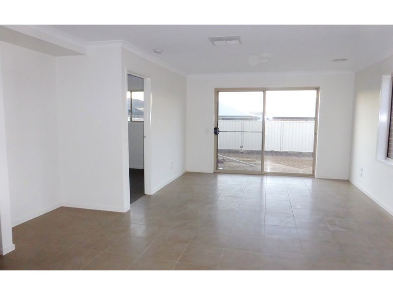 8 Mackey Street, Wodonga VIC 3690