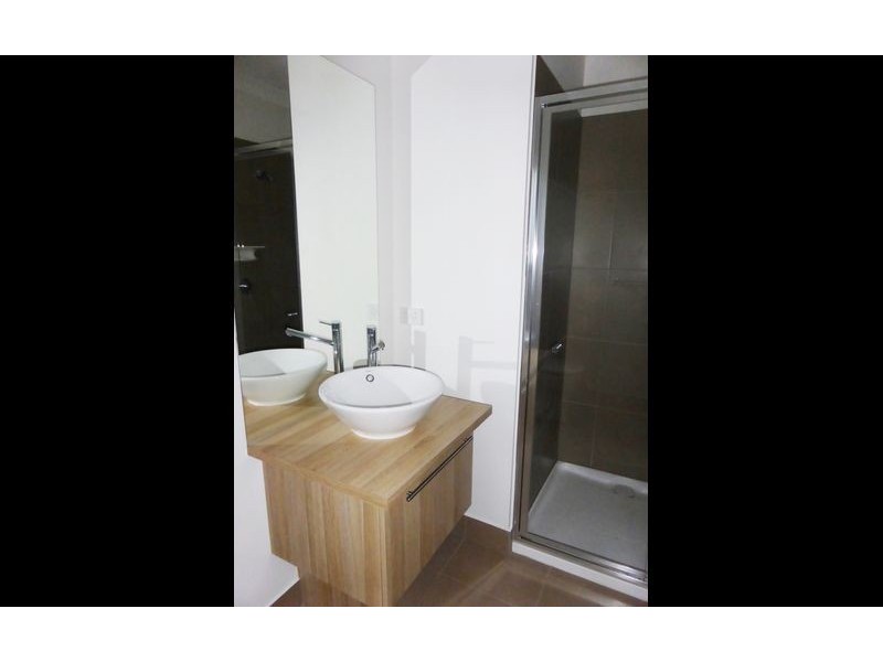 8 Mackey Street, Wodonga VIC 3690