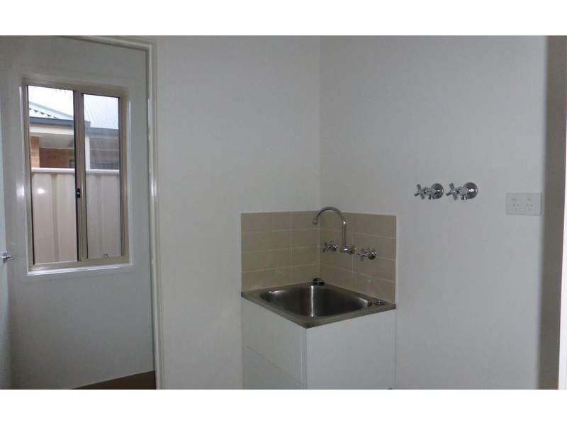 8 Mackey Street, Wodonga VIC 3690