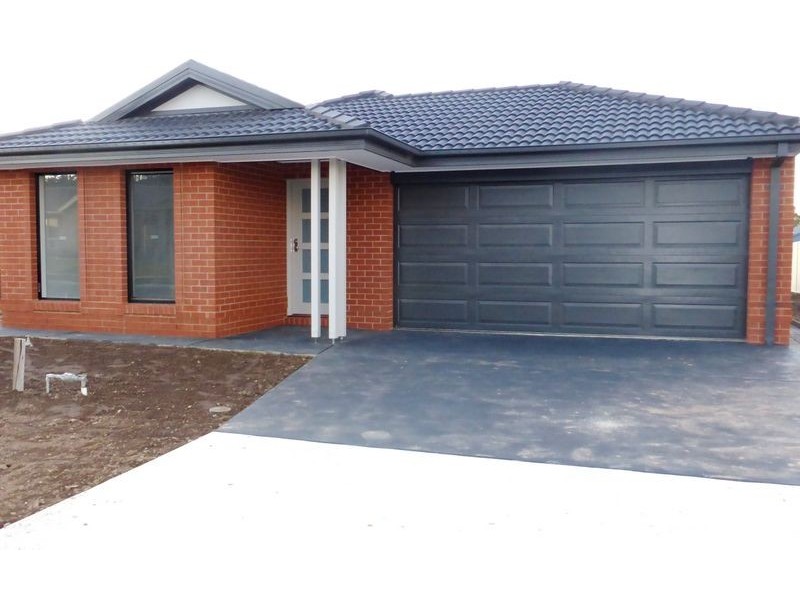 10 Mackey Street, Wodonga VIC 3690