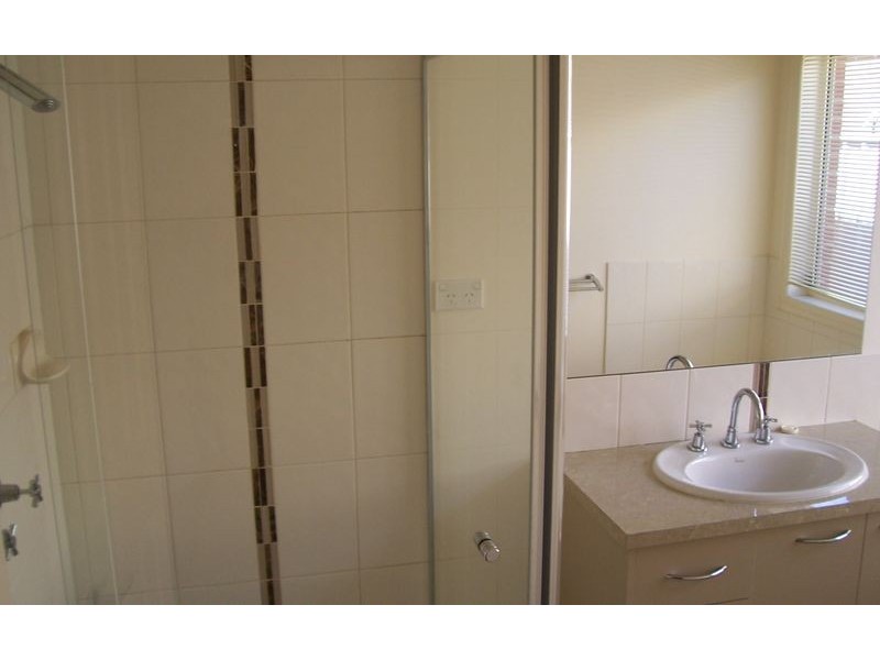 819 Centaur Road, Lavington NSW 2641