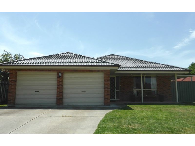 16 Rachel Court, Lavington NSW 2641