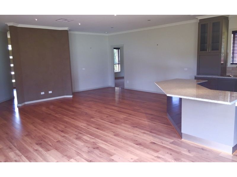 11 Vaughan Road, Thurgoona NSW 2640