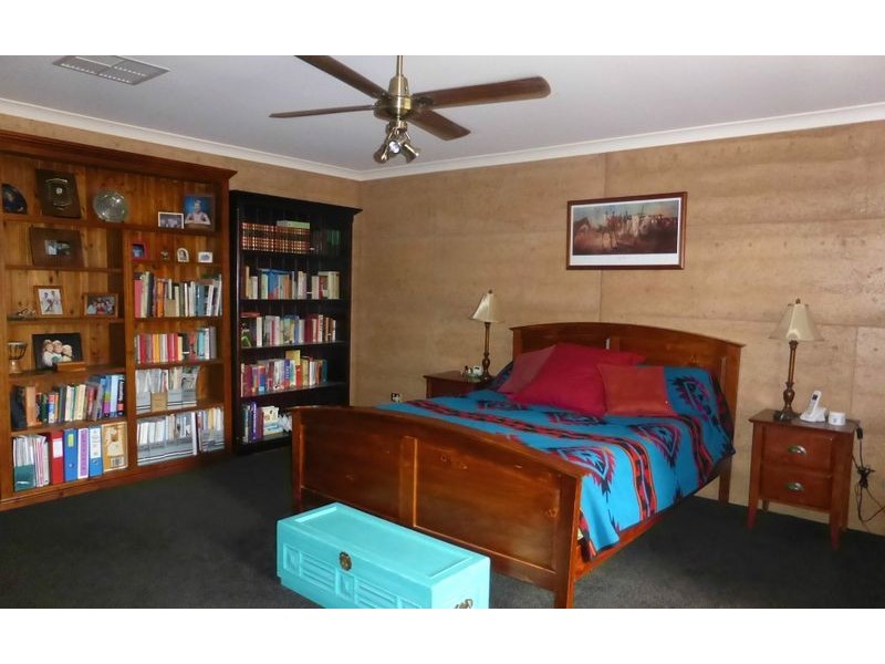 128 Pioneer Drive, Jindera NSW 2642