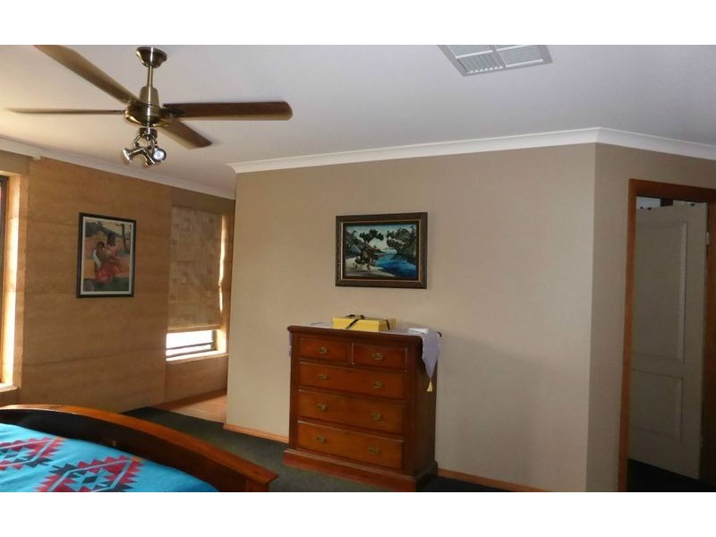 128 Pioneer Drive, Jindera NSW 2642