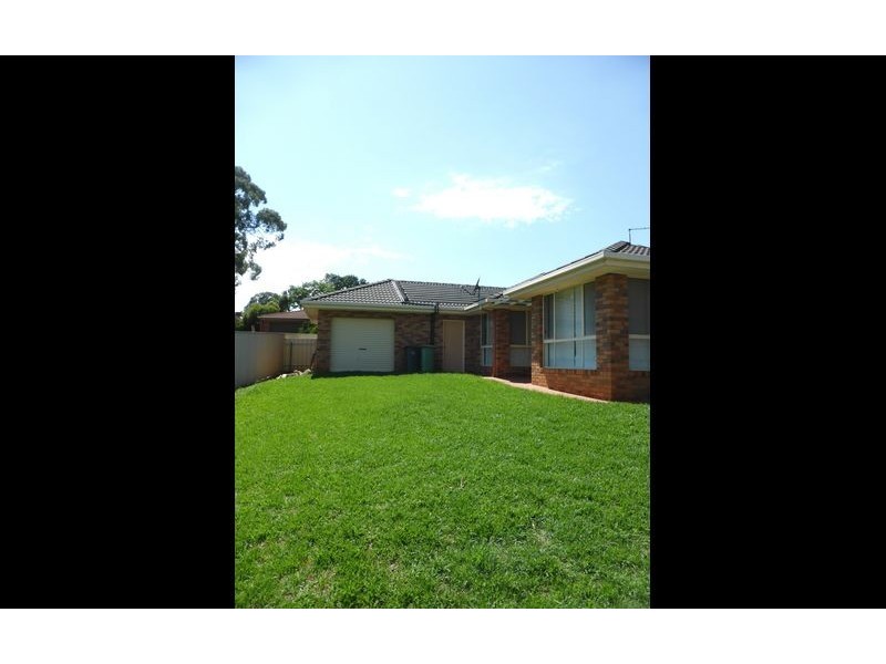 4 Mahogany Court, Thurgoona NSW 2640