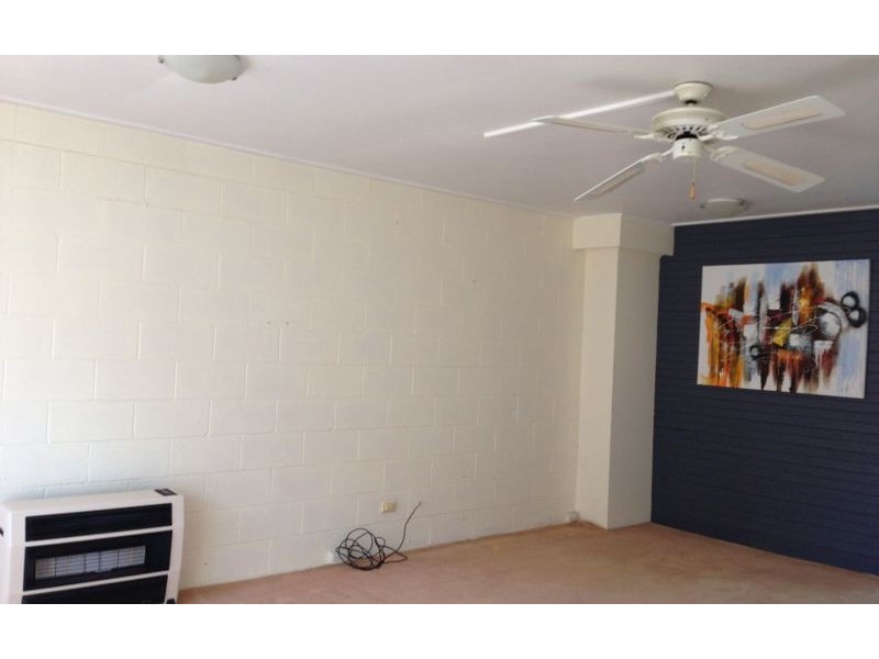 11/519 Margaret Place, Lavington NSW 2641