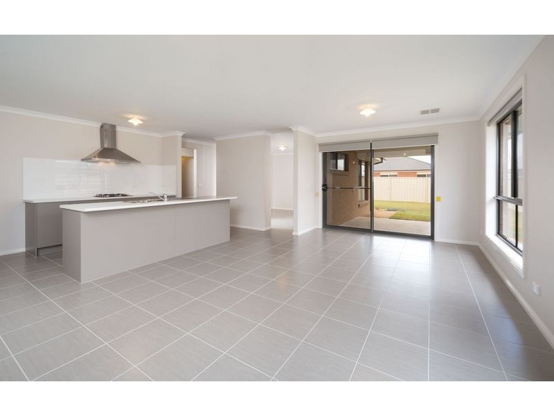 9 Bugden Street, Wodonga VIC 3690