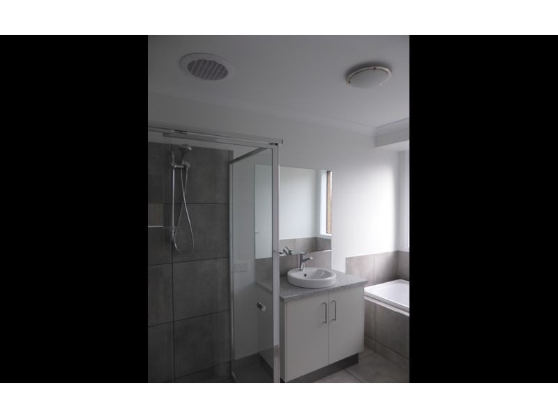 21 Pioneer Place, Thurgoona NSW 2640