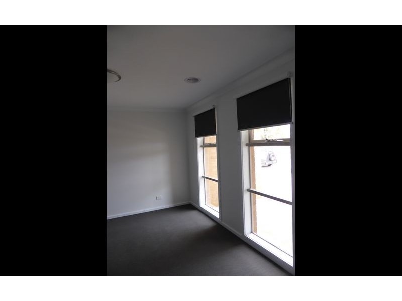 21 Pioneer Place, Thurgoona NSW 2640