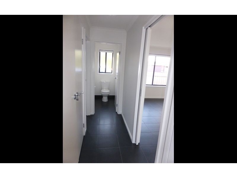 2/1043 Corella Street, North Albury NSW 2640