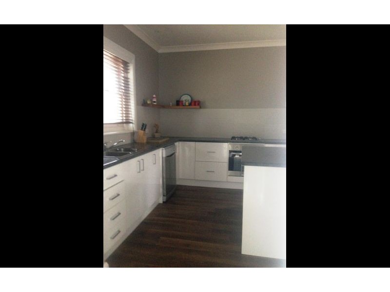 576 Heathwood Avenue, Lavington NSW 2641