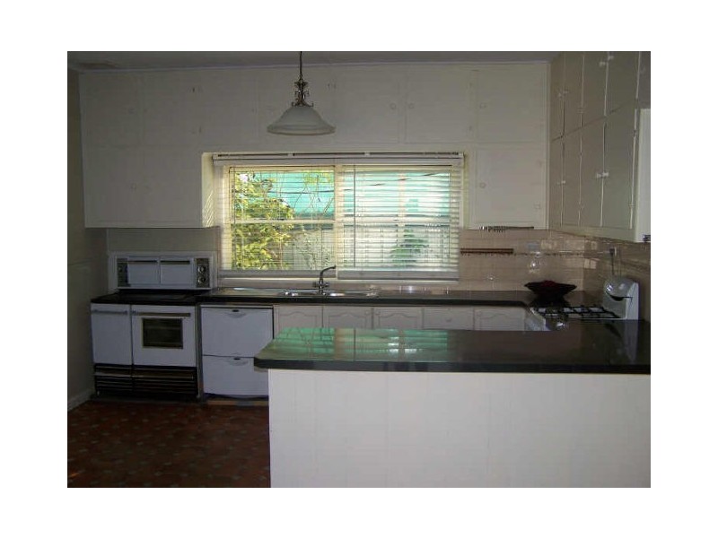 353 Amatex Street, East Albury NSW 2640