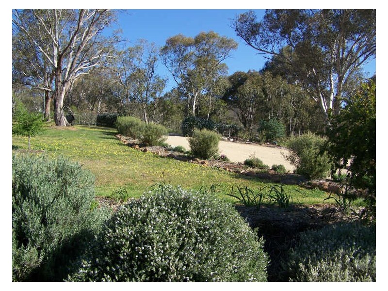 868 Pearsall Street, Lavington NSW 2641