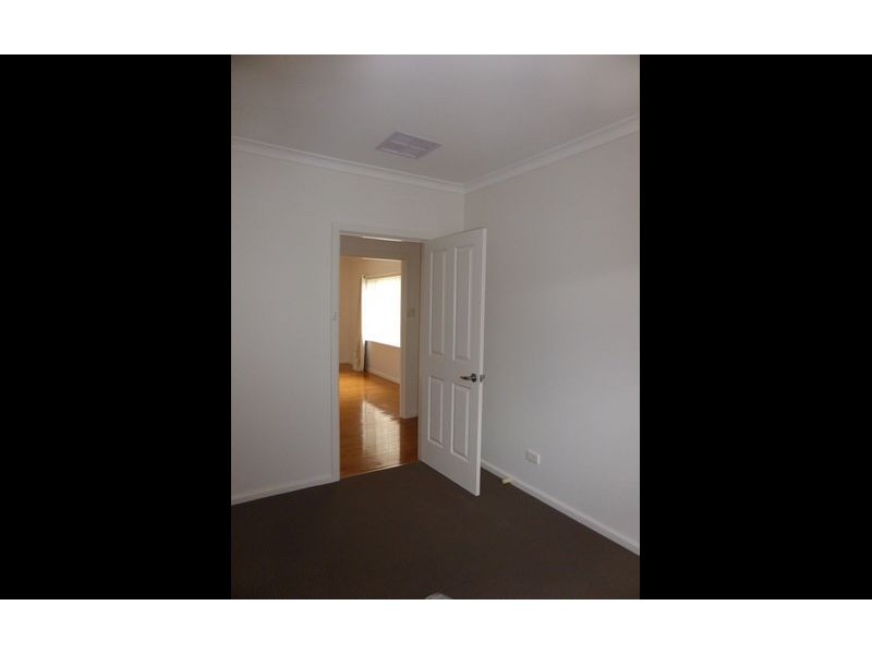 512 Murphy Street, Lavington NSW 2641