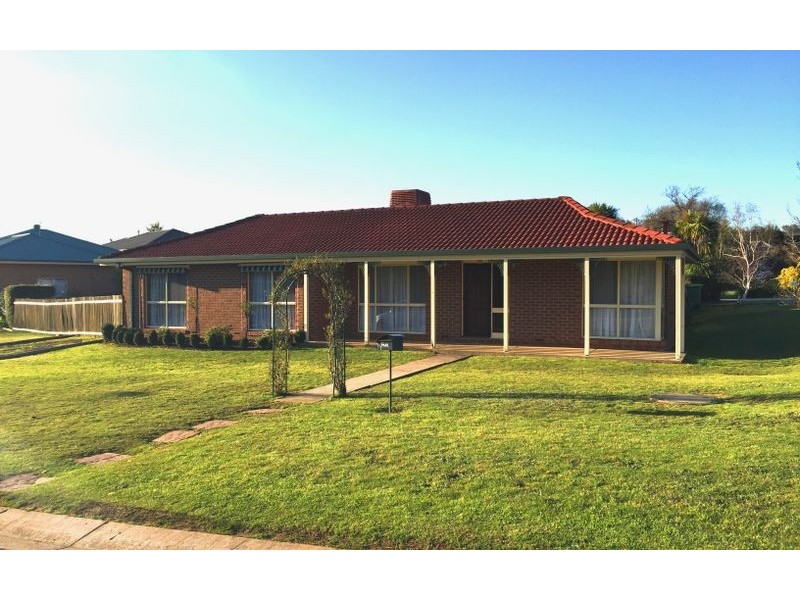 1 Denny Court, Thurgoona NSW 2640