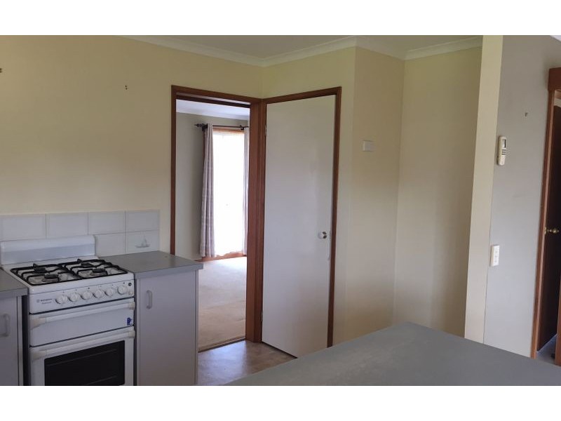 1 Denny Court, Thurgoona NSW 2640