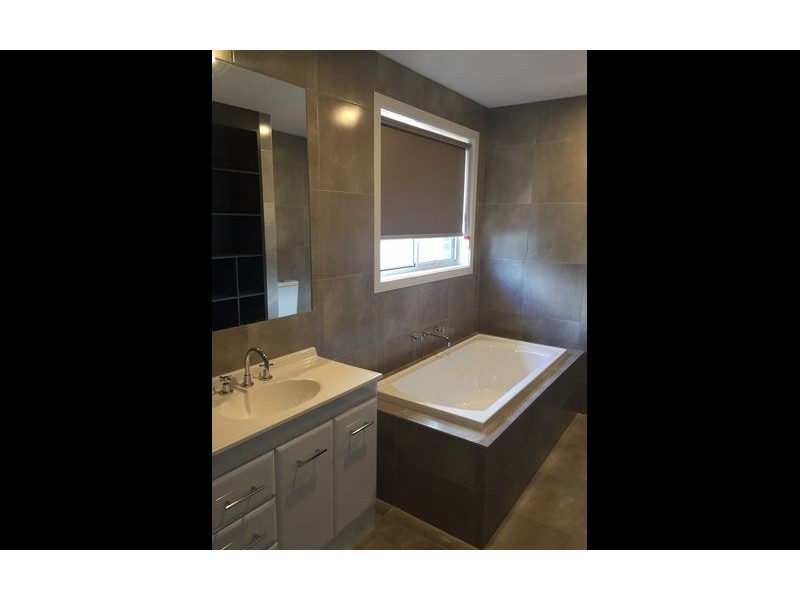 43 Felstead Circuit, Thurgoona NSW 2640