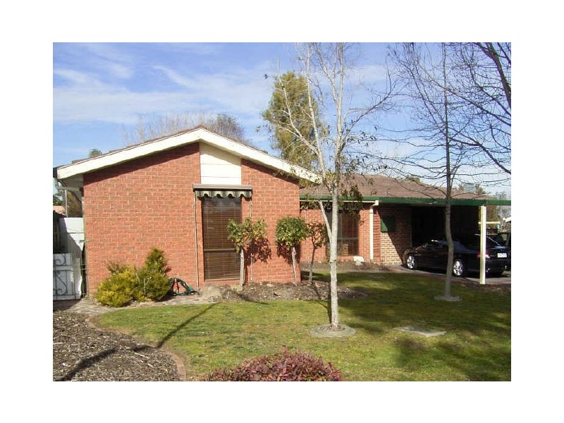 16 Brigalow Court, Thurgoona NSW 2640