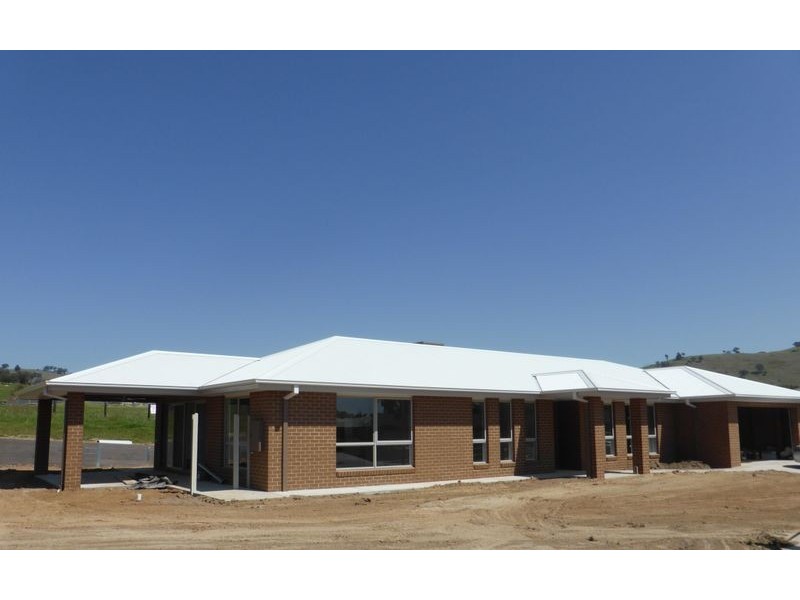 4 Pembroke Crescent, Wodonga VIC 3690