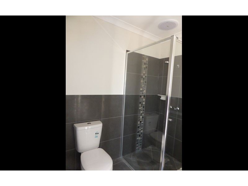 4 Pembroke Crescent, Wodonga VIC 3690