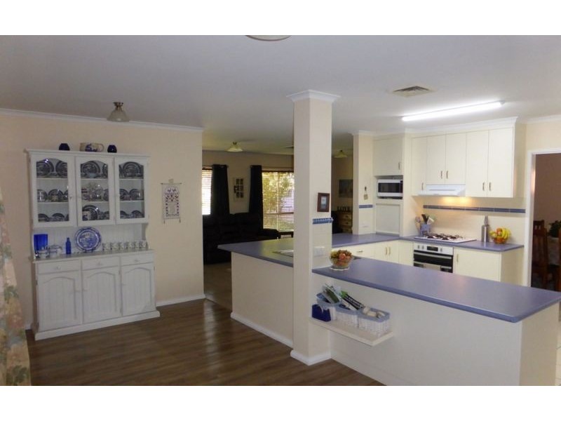 430 Dale Crescent, Lavington NSW 2641