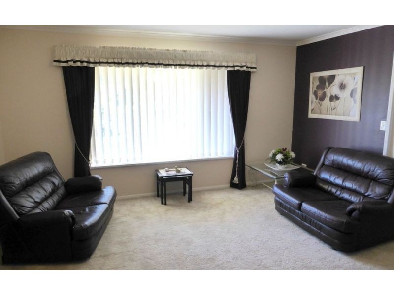 430 Dale Crescent, Lavington NSW 2641