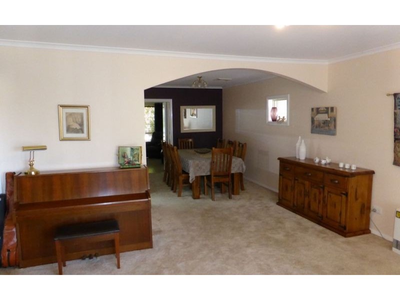 430 Dale Crescent, Lavington NSW 2641