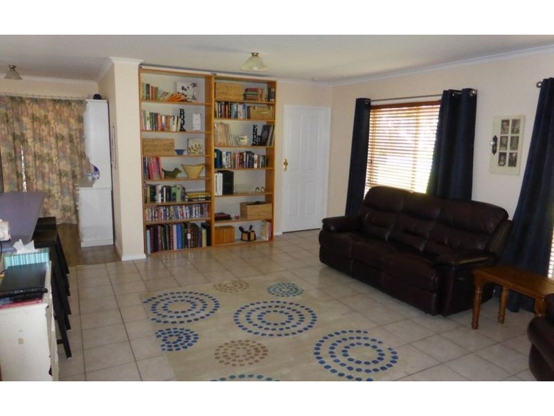 430 Dale Crescent, Lavington NSW 2641