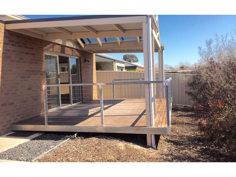 30 Castleton Street, Wodonga VIC 3690