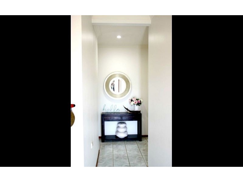15 Orchard Way, Lavington NSW 2641