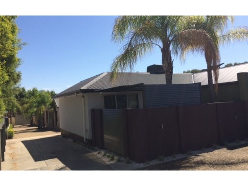 Units 1/26 Borella Road, Albury NSW 2640