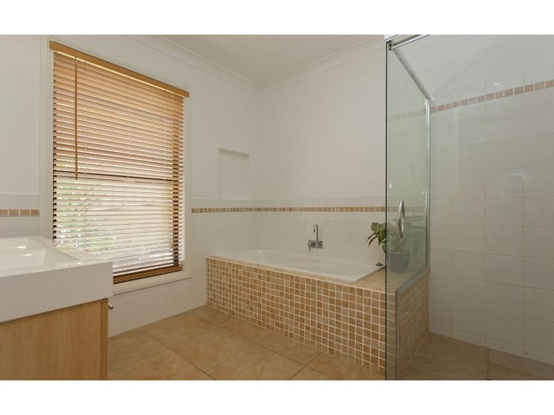 41B Avondale Drive, Wodonga VIC 3690