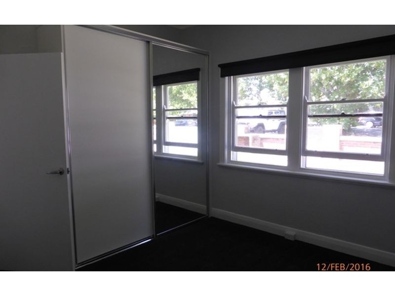 409 Olive Street, Albury NSW 2640