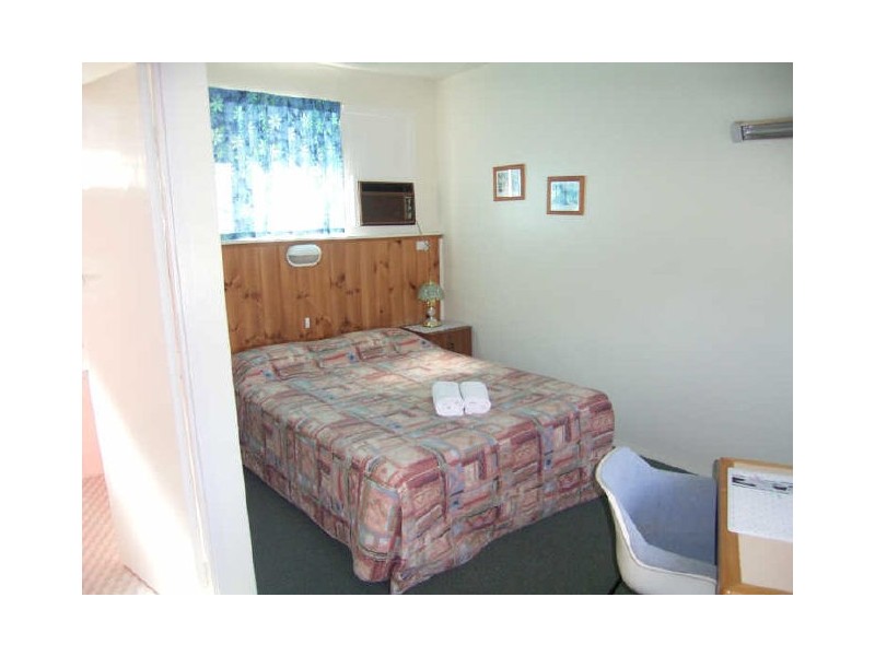 Lavington NSW 2641