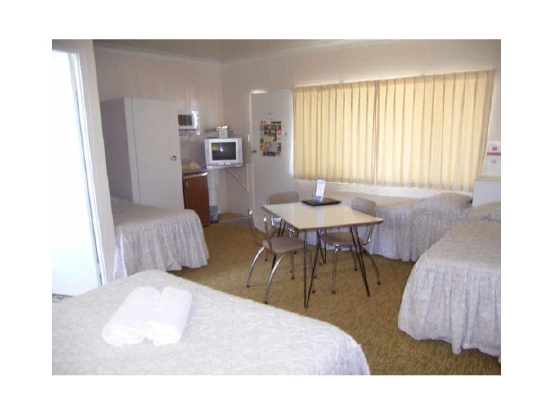 Lavington NSW 2641