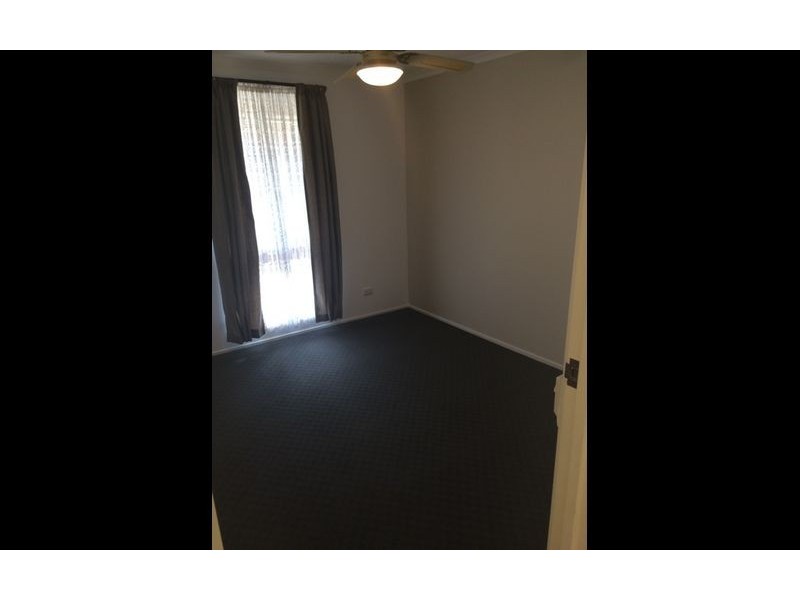 2/735 Harris Court, Lavington NSW 2641