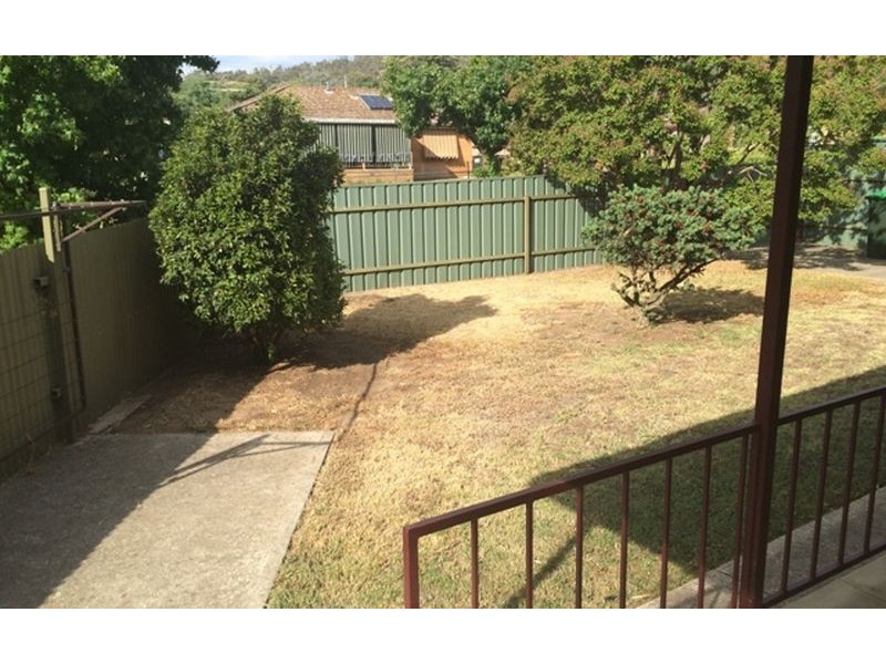 2/735 Harris Court, Lavington NSW 2641